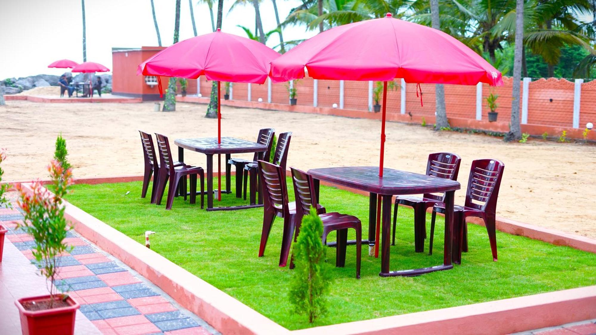 Namaste Homestay And Beach Resort Kaup Buitenkant foto